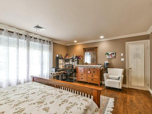 Master bedroom - 50 Av. Carmen, Saint-Sauveur, QC - Indoor Photo Showing Bedroom