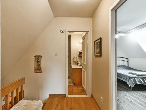 Overall view - 50 Av. Carmen, Saint-Sauveur, QC - Indoor Photo Showing Bedroom