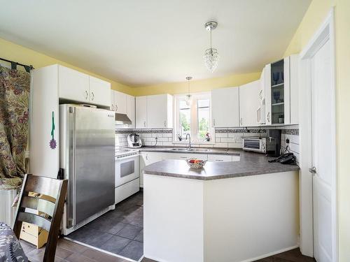 Kitchen - 993 Rue Des Lacs, Saint-Jérôme, QC - Indoor Photo Showing Kitchen