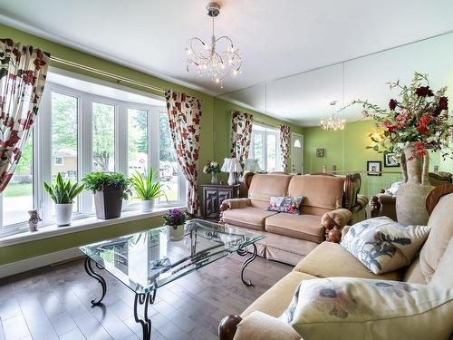 Salon - 993 Rue Des Lacs, Saint-Jérôme, QC - Indoor Photo Showing Living Room