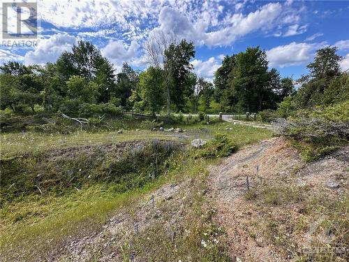 Tatty Hill Road, Calabogie, ON 