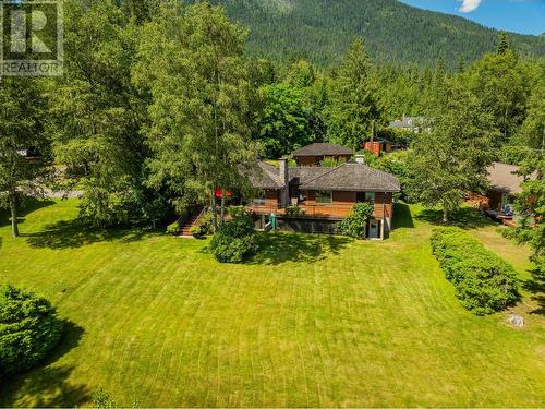 3918 Macgregor West  Road, Nelson, BC - Outdoor With Deck Patio Veranda