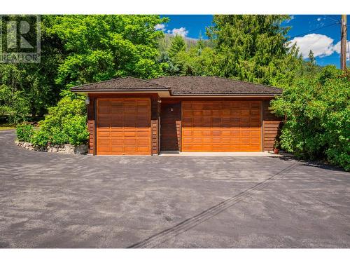 3918 Macgregor West  Road, Nelson, BC - Outdoor