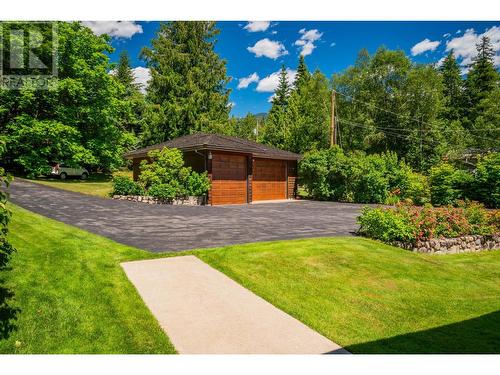 3918 Macgregor West  Road, Nelson, BC - Outdoor