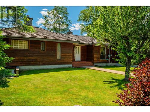 3918 Macgregor West  Road, Nelson, BC - Outdoor