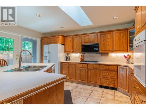 3918 Macgregor West  Road, Nelson, BC - Indoor Photo Showing Kitchen With Double Sink