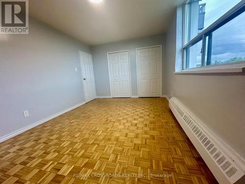 610 - 363 Lakeshore Road E, Mississauga, ON - Indoor Photo Showing Other Room