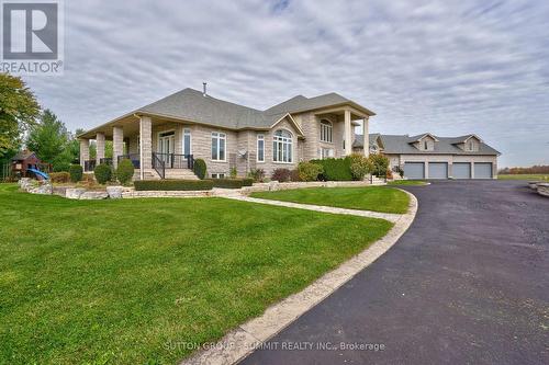 5431 Appleby Line, Burlington, ON - Outdoor With Facade