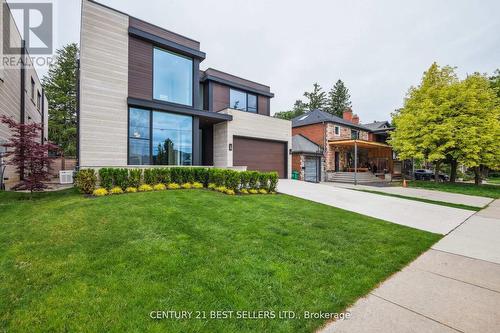 121 Cumberland Drive, Mississauga, ON - Outdoor