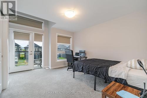 16 Mclaughlin Street, Welland, ON - Indoor Photo Showing Bedroom