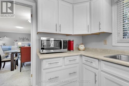 43 - 163 Pine Valley Drive, London, ON - Indoor Photo Showing Kitchen