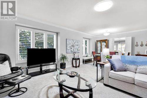 43 - 163 Pine Valley Drive, London, ON - Indoor Photo Showing Living Room