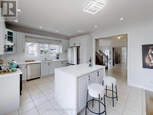 63 Sleightholme Crescent, Brampton (Bram East), ON - Indoor Photo Showing Kitchen