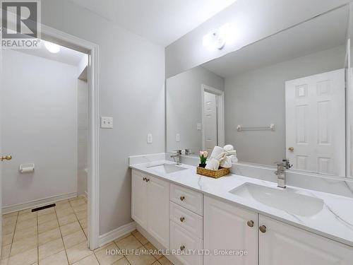 63 Sleightholme Crescent, Brampton (Bram East), ON - Indoor Photo Showing Bathroom