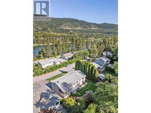 2828 Dumont  Crescent, Castlegar, BC - Outdoor With View