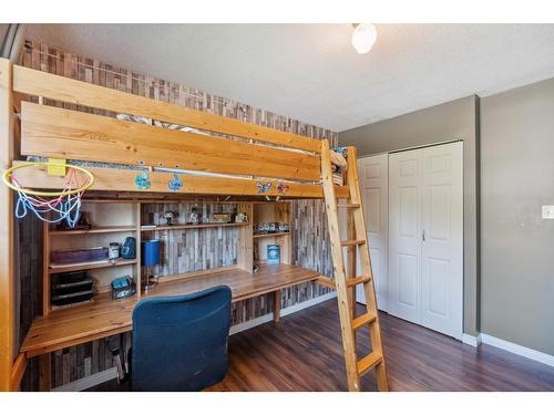 2828 Dumont Crescent, Castlegar, BC - Indoor Photo Showing Office