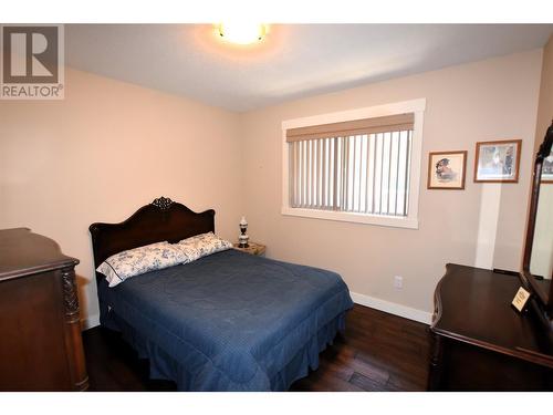 494 Kingfisher Avenue, Vernon, BC - Indoor Photo Showing Bedroom