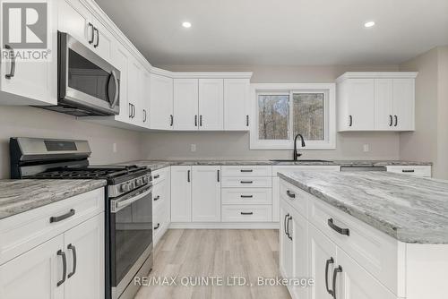 70 Maritime Road, Kawartha Lakes, ON - Indoor Photo Showing Kitchen