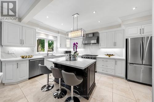 635 St Germain Avenue, Toronto (Bedford Park-Nortown), ON - Indoor Photo Showing Kitchen With Stainless Steel Kitchen With Upgraded Kitchen