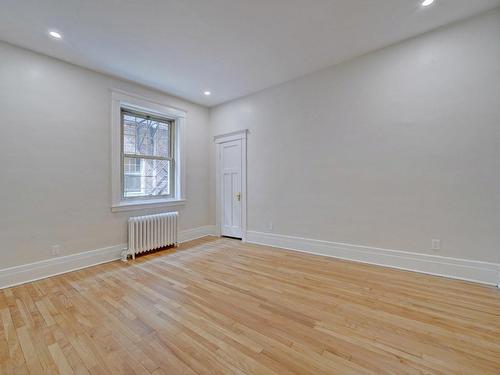 Master bedroom - 16-4328 Rue Sherbrooke O., Westmount, QC - Indoor Photo Showing Other Room