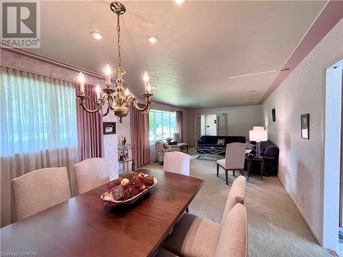 141 Charles Street, Wingham, ON - Indoor Photo Showing Dining Room