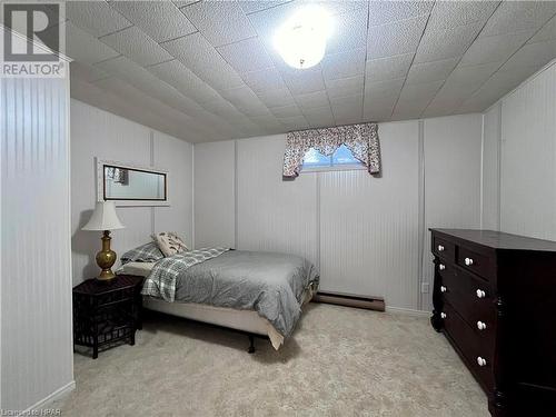 141 Charles Street, Wingham, ON - Indoor Photo Showing Bedroom