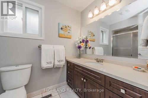 4566 Longmoor Road, Mississauga (Central Erin Mills), ON - Indoor Photo Showing Bathroom