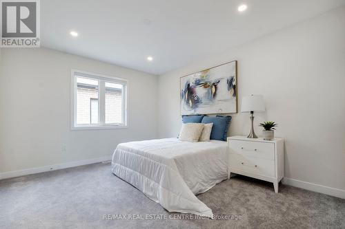 1535 Wellwood Terrace, Milton (Cobban), ON - Indoor Photo Showing Bedroom