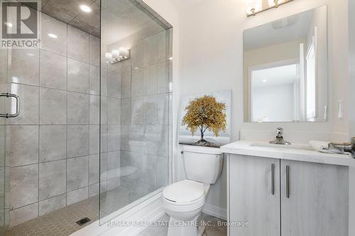 1535 Wellwood Terrace, Milton (Cobban), ON - Indoor Photo Showing Bathroom