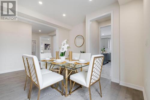 1535 Wellwood Terrace, Milton (Cobban), ON - Indoor Photo Showing Dining Room