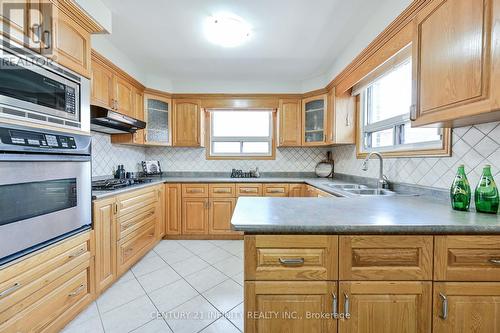 107 Linkdale Road, Brampton (Brampton North), ON - Indoor Photo Showing Kitchen With Double Sink