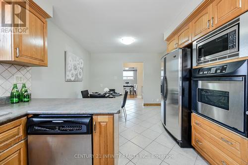 107 Linkdale Road, Brampton (Brampton North), ON - Indoor Photo Showing Kitchen