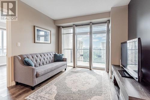 1708 - 133 Wynford Drive, Toronto (Banbury-Don Mills), ON - Indoor Photo Showing Living Room