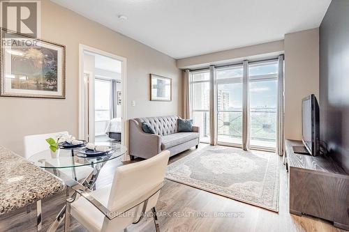 1708 - 133 Wynford Drive, Toronto (Banbury-Don Mills), ON - Indoor Photo Showing Living Room