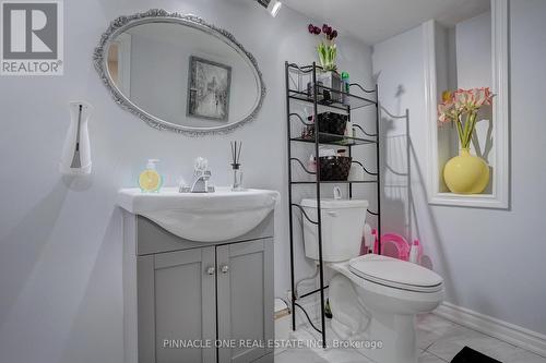 7655 Anaka Drive, Mississauga (Malton), ON - Indoor Photo Showing Bathroom