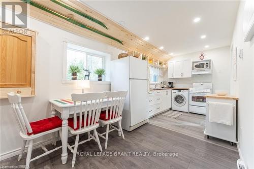 9296 Beachwood Road, Collingwood, ON - Indoor