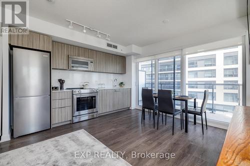 1108 - 30 Samuel Wood Way, Toronto (Islington-City Centre West), ON - Indoor Photo Showing Kitchen