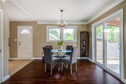 30 Rosewood Avenue, Welland, ON - Indoor Photo Showing Dining Room