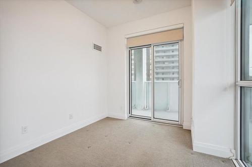 55 Speers Road|Unit #212, Oakville, ON - Indoor Photo Showing Other Room