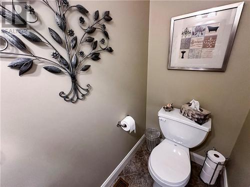 11 Lefay Court, Moncton, NB - Indoor Photo Showing Bathroom