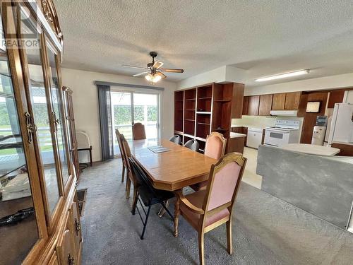 3360 Richland Close Road, Quesnel, BC - Indoor Photo Showing Dining Room