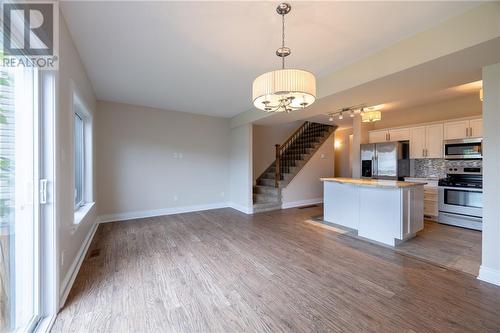 18 Mcnamara Street, Petawawa, ON - Indoor Photo Showing Kitchen