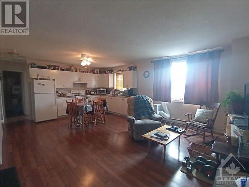 Residential Apartment - 671 Notre Dame Street, Ottawa, ON 