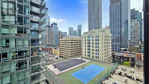 910 - 17 Dundonald Street, Toronto (Church-Yonge Corridor), ON - Outdoor With Facade