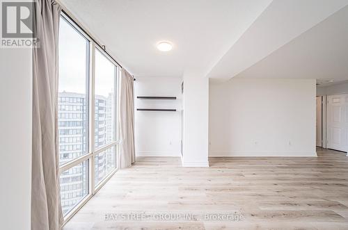 1810 - 330 Rathburn Road W, Mississauga (City Centre), ON - Indoor Photo Showing Other Room