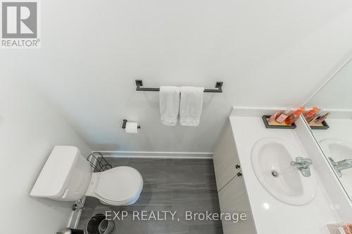 202 - 310 Broadway Avenue, Orangeville, ON - Indoor Photo Showing Bathroom