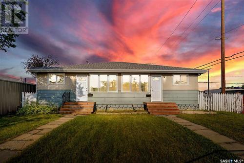 400 Osler Street, Regina, SK - Outdoor With Deck Patio Veranda