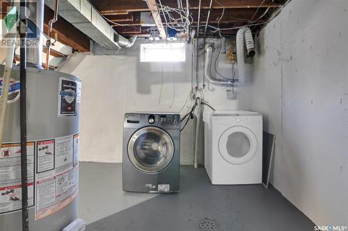 400 Osler Street, Regina, SK - Indoor Photo Showing Laundry Room