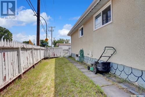 400 Osler Street, Regina, SK - Outdoor