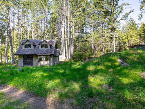 584 Rainbow Rd, Salt Spring, BC 